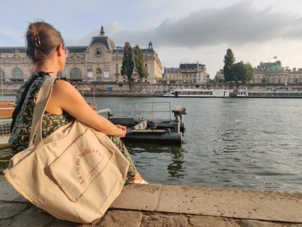 Le sac Signature La vie est belle à Paris – Image 2