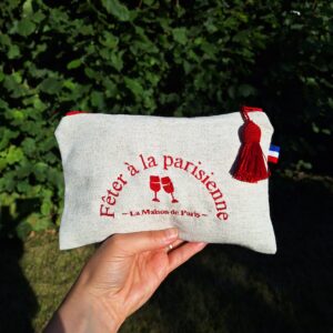 Les pochettes brodées Fêter à la parisienne